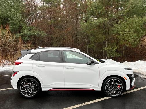 2023 Hyundai Kona N Base