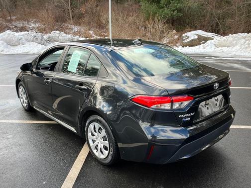 0209 2021 Toyota Corolla LE