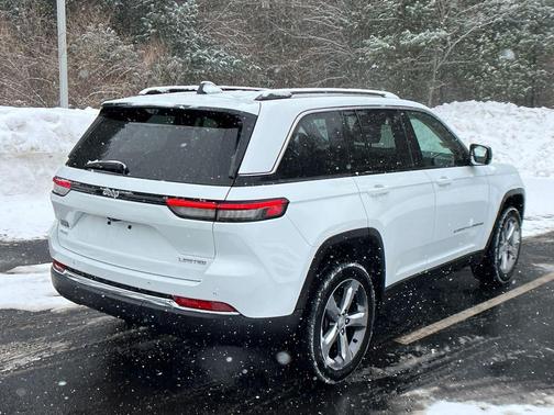 2022 Jeep Grand Cherokee Limited
