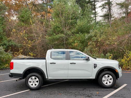 2024 Ford Ranger XL