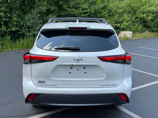 2023 Toyota Highlander Limited