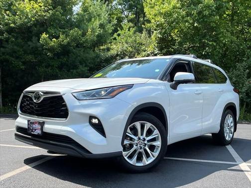 2023 Toyota Highlander Limited