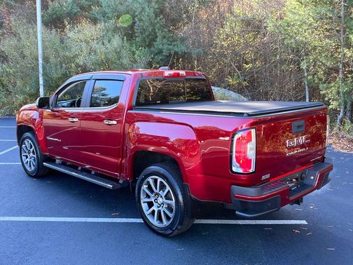 2021 GMC Canyon Denali