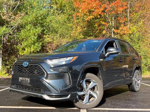 Midnight Black Metallic 2023 Toyota RAV4 Prime SE