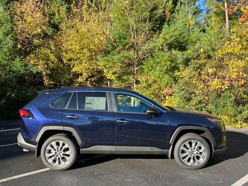 2025 Toyota RAV4 Limited