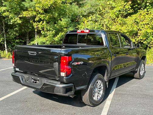 2023 Chevrolet Colorado LT