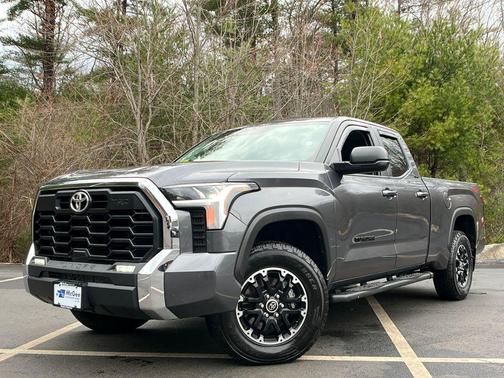 Magnetic Gray Metallic 2024 Toyota Tundra SR5