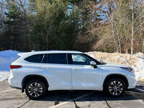 2020 Toyota Highlander XLE