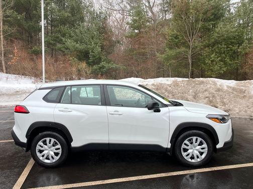 2023 Toyota Corolla Cross L