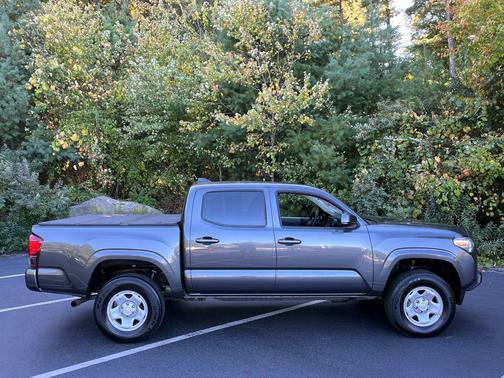 2023 Toyota Tacoma V6