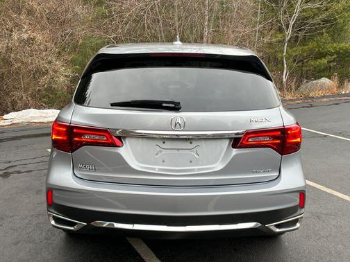 2017 Acura MDX 3.5L w/Technology Package