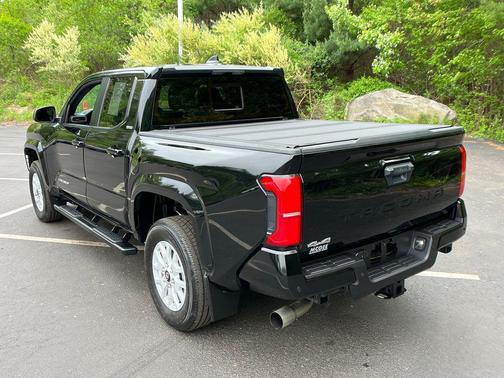 Black 2024 Toyota Tacoma SR5