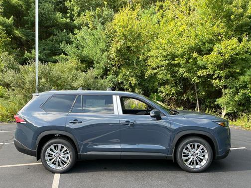 2025 Toyota Grand Highlander Platinum