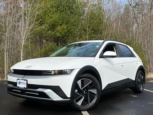 Atlas White 2025 Hyundai IONIQ 5 SEL