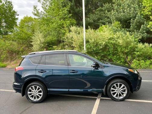 2018 Toyota RAV4 Platinum