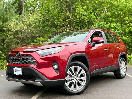 Pearl 2025 Toyota RAV4 Limited