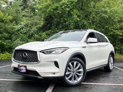 2022 INFINITI QX50 LUXE AWD
