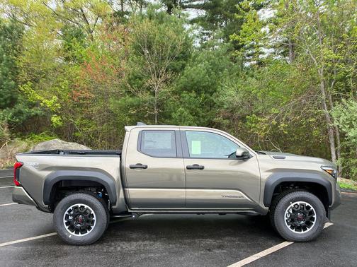 Bronze Oxide 2026 Toyota Tacoma Hybrid TRD Off Road