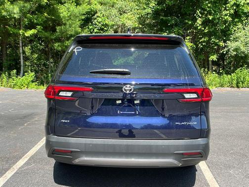 Blueprint 2026 Toyota Grand Highlander Platinum