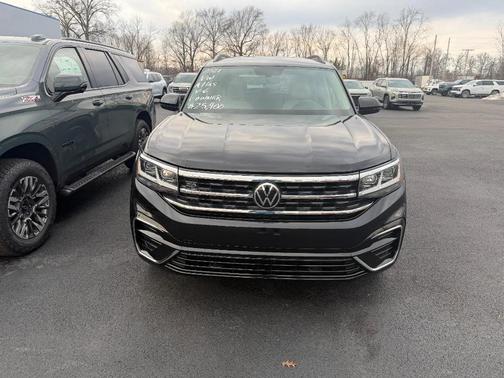 2021 Volkswagen Atlas 3.6 V6 SE w/ Technology R-Line