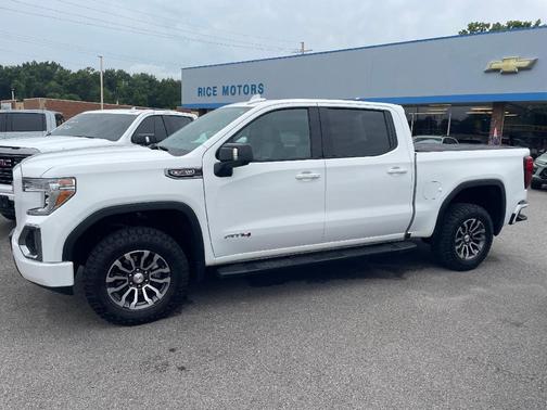 2022 GMC Sierra 1500 Limited AT4