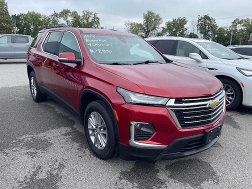 2022 Chevrolet Traverse LT Cloth
