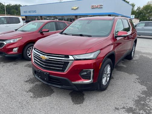 2022 Chevrolet Traverse LT Cloth