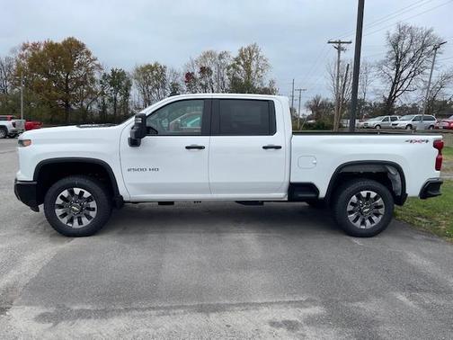 2025 Chevrolet Silverado 2500 Custom