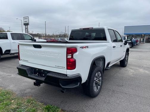 2025 Chevrolet Silverado 2500 Custom