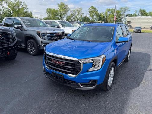 Blue 2024 GMC Terrain SLE