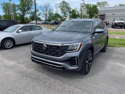 2024 Volkswagen Atlas 2.0T SEL Premium R-Line