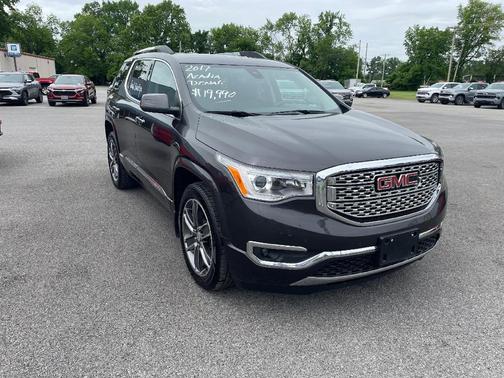 2017 GMC Acadia Denali