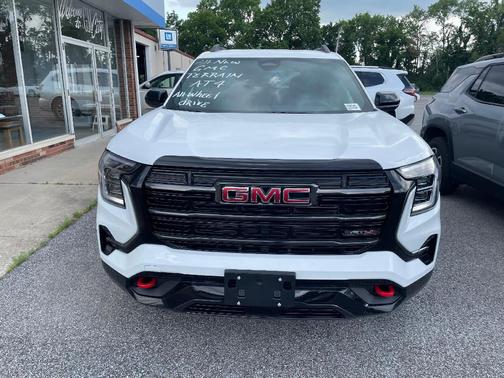 2026 GMC Terrain AT4