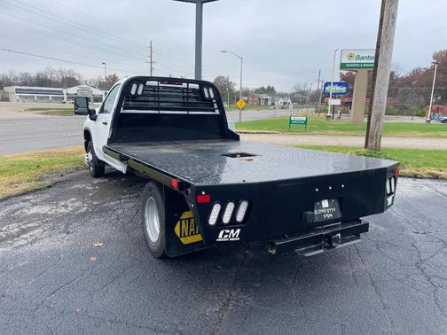 2025 Chevrolet Silverado 3500 WT