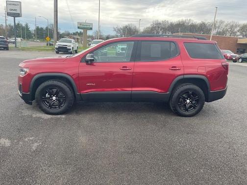 2021 GMC Acadia AT4