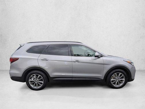 Iron Frost 2017 Hyundai SANTA FE SE