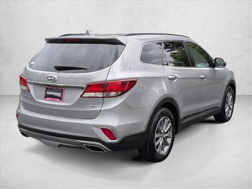 Iron Frost 2017 Hyundai SANTA FE SE