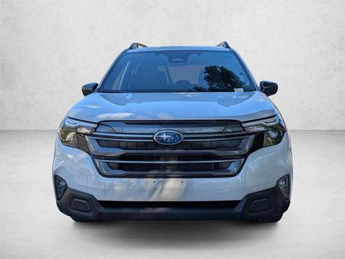 Crystal White Pearl 2025 Subaru Forester Premium