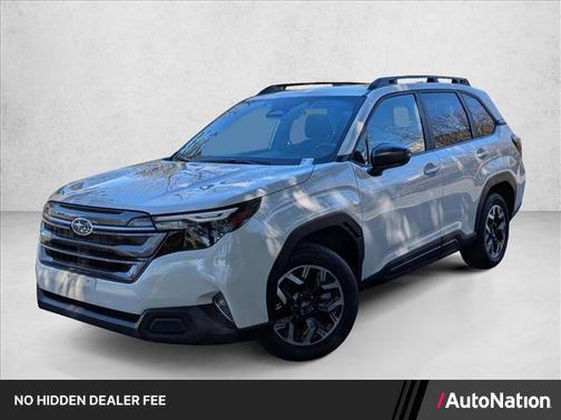 Crystal White Pearl 2025 Subaru Forester Premium