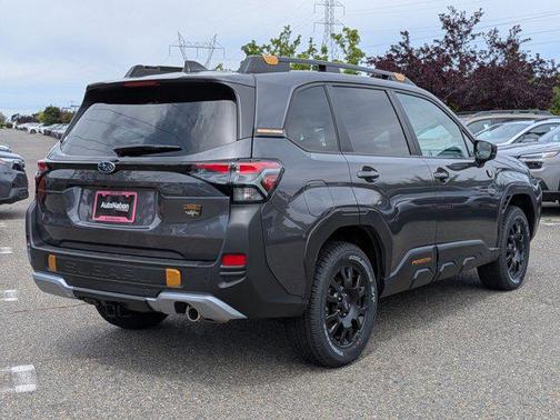 Magnetite Gray Metal 2026 Subaru Forester Wilderness