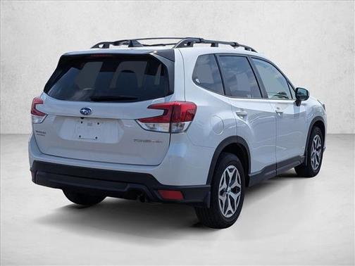 Crystal White Pearl 2024 Subaru Forester Premium