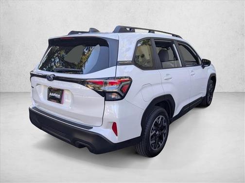 2025 Subaru Forester Base