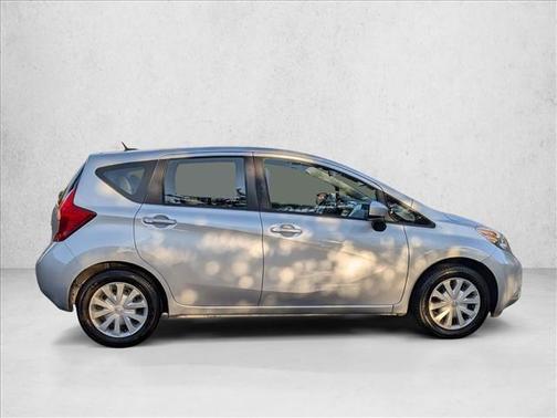 2016 Nissan Versa Note SR