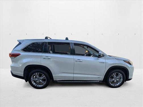 2017 Toyota Highlander Hybrid Platinum