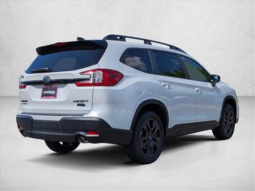 Crystal White Pearl 2026 Subaru Ascent Onyx Edition Touring 7-Passenger