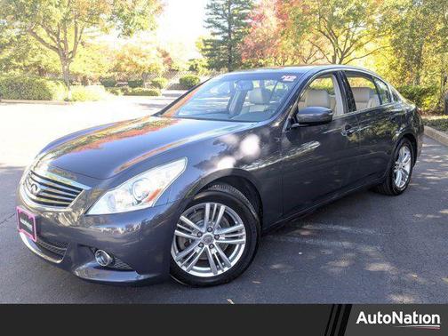 2012 INFINITI G37 Journey