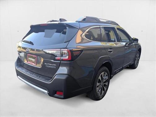 2025 Subaru Outback Touring XT