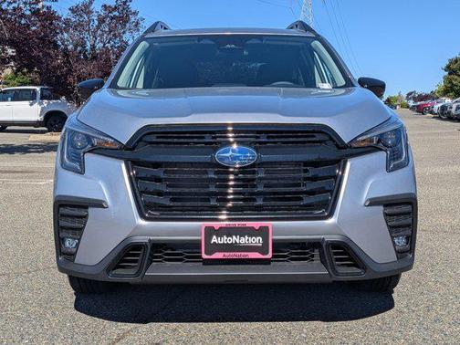 Ice Silver Metallic 2026 Subaru Ascent Onyx Edition Touring 7-Passenger