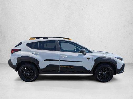 Crystal White Pearl 2025 Subaru Crosstrek Wilderness