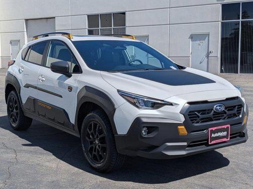 Crystal White Pearl 2025 Subaru Crosstrek Wilderness